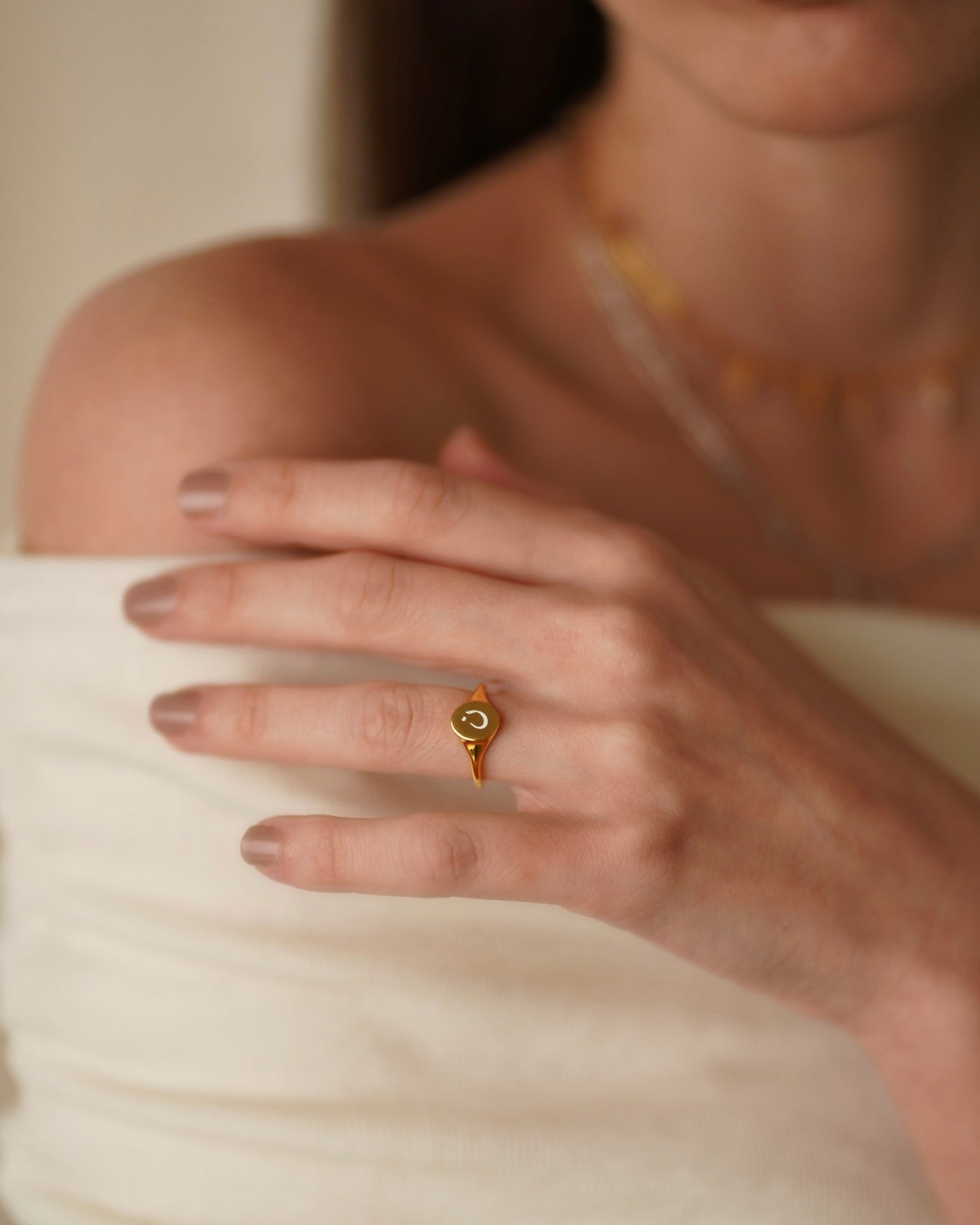 Oval Signet Ring - Gold